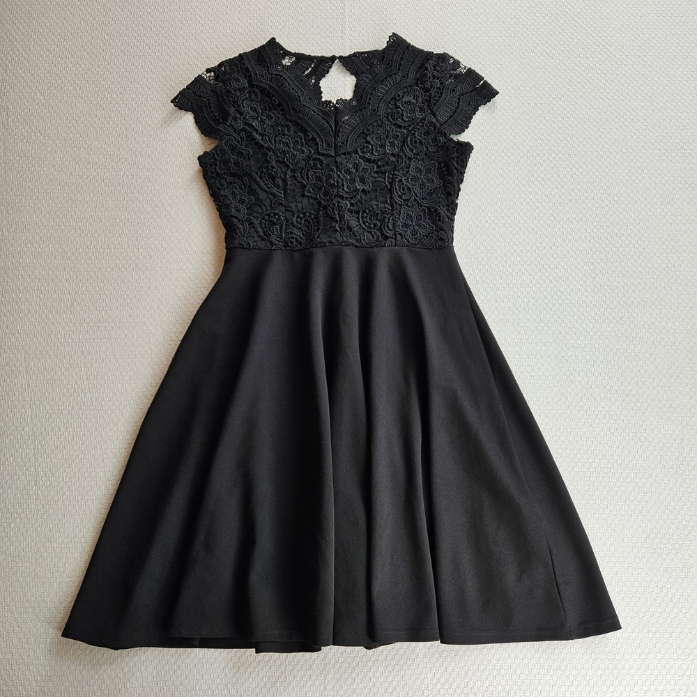 Rare Editions Black Lace Scuba Crepe Fit Flare Dress 16 Keyhole Back Cocktail